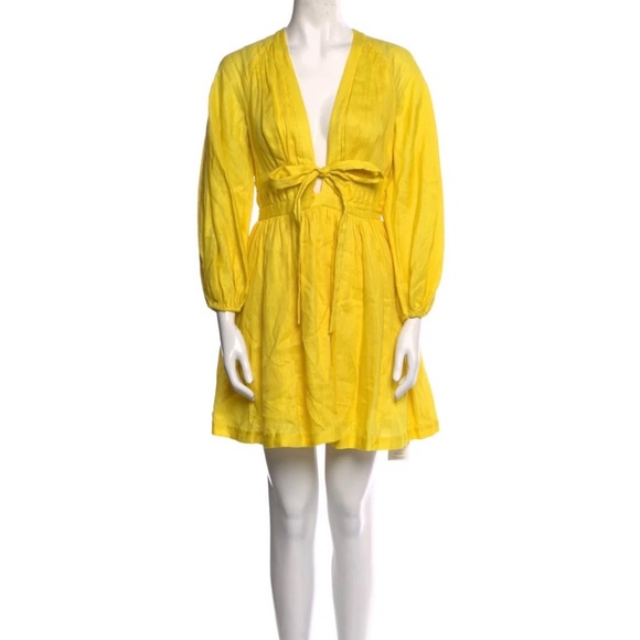 Zimmermann Yellow Linen Dress Designer AU Sz 1 US size Sm/6. Worn once Zimmermann Yellow Linen Dress Designer AU Sz 1 US size Sm/6. Worn once